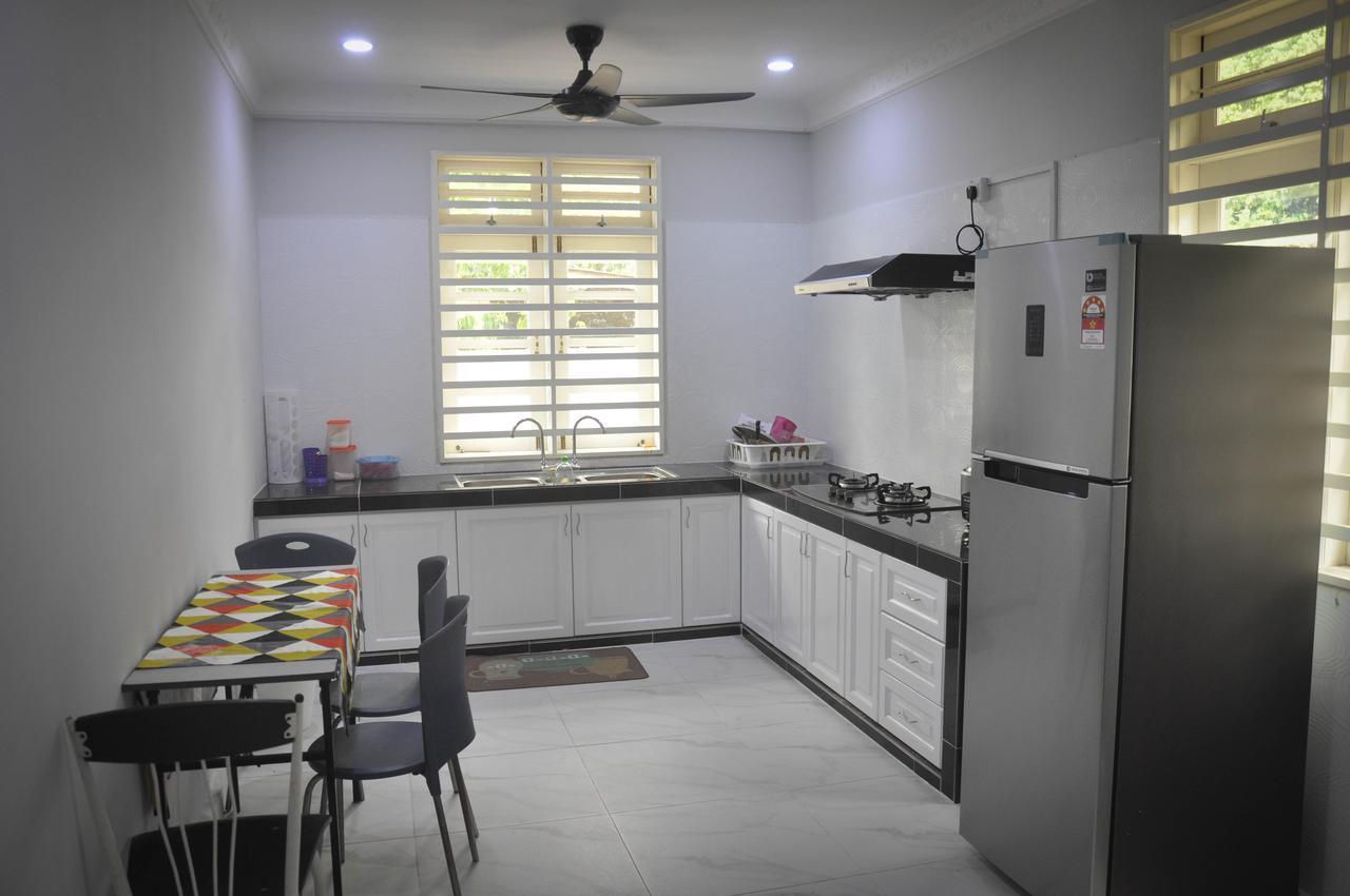 Kak Nor Villa Kuala Terengganu Kültér fotó